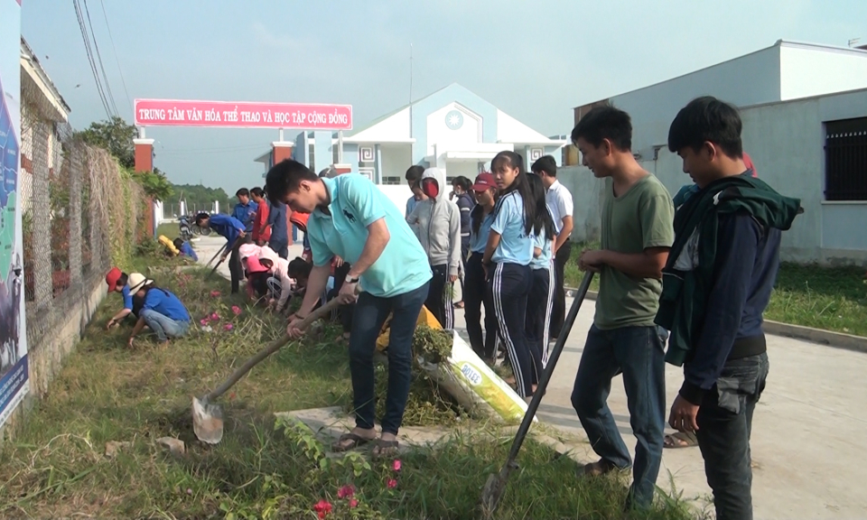 Đức Hòa ra quân Tháng Thanh niên