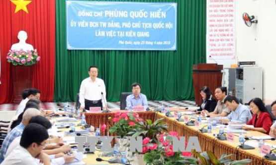 Phó Chủ tịch Quốc hội Phùng Quốc Hiển thăm và làm việc tại huyện đảo Phú Quốc