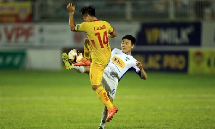 HAGL khó cạnh tranh vị trí cao tại V.League 2018 vì thiếu… thực dụng