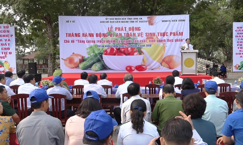 Long An phát động tháng hành động vì Vệ sinh an toàn thực phẩm năm 2018.