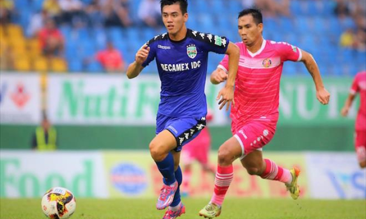 Tiến Linh rực sáng, B.Bình Dương nhấn chìm Sài Gòn FC