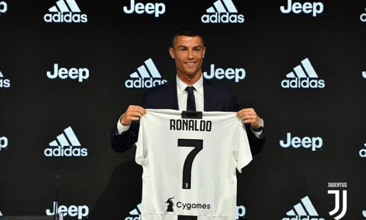 Ronaldo lần đầu lên tiếng, giải thích lý do về Juventus