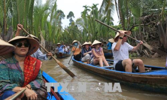 Khách quốc tế đến Việt Nam tăng hơn 25% so với cùng kỳ năm trước