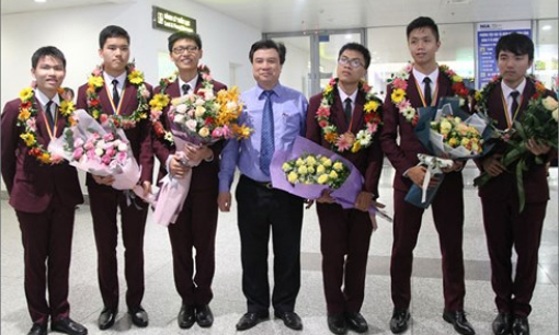 Việt Nam thi Olympic Toán quốc tế duy trì 100% học sinh có huy chương