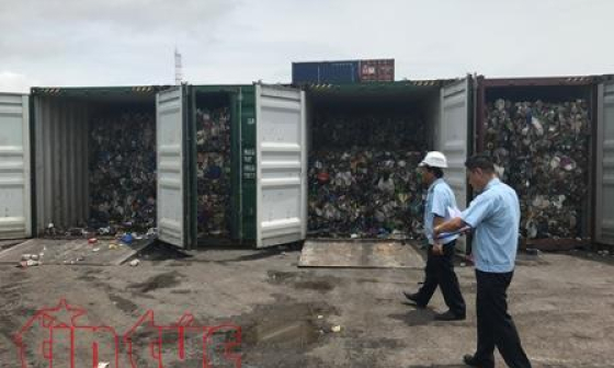 Buộc tái xuất 5 container rác thải ‘đội lốt’ phế liệu