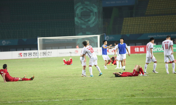 Olympic Việt Nam nhận thưởng lớn sau khi đoạt vé vào bán kết Asiad 2018