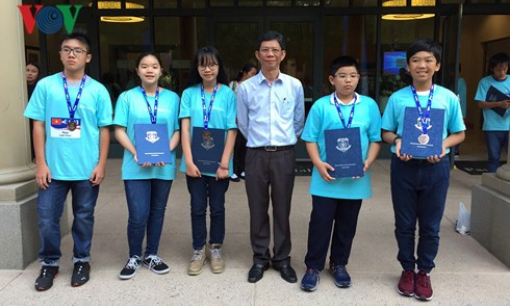 Việt Nam đoạt 5 huy chương tại cuộc thi Toán học thế giới 2018