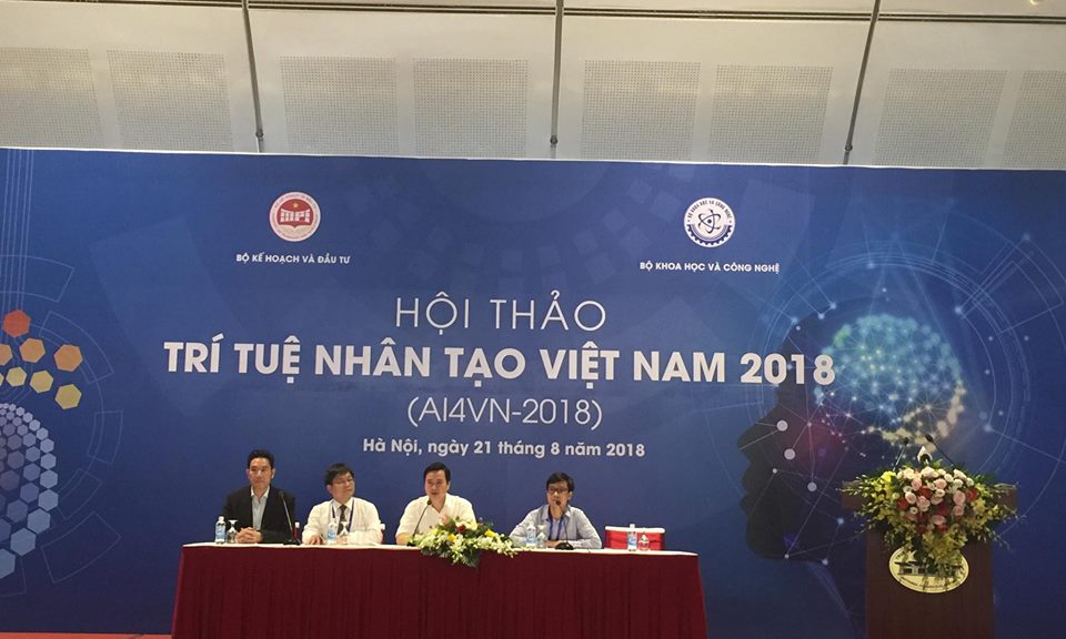 Hơn 100 nhà khoa học &#8216;hiến kế&#8217; phát triển trí tuệ nhân tạo ở Việt Nam