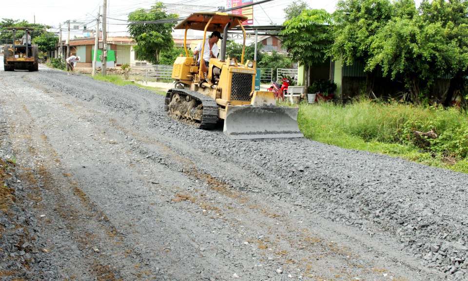 Cần Đước tập trung thi công và hoàn thành 100 công trình xây dựng cơ bản