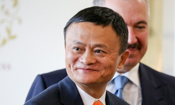 Tổng thống Putin thắc mắc tỷ phú Jack Ma còn trẻ sao đã nghỉ hưu