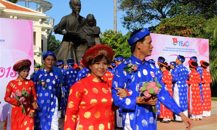 Lễ cưới tập thể 100 đôi thanh niên công nhân có hoàn cảnh khó khăn