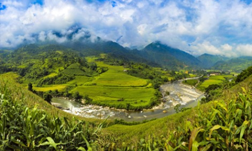 Vùng cao Lào Cai khởi đầu mùa du lịch đẹp nhất trong năm