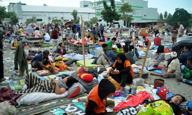 Lại động đất liên tiếp ngoài khơi Indonesia