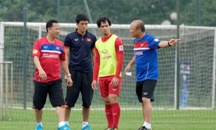 HLV Park Hang Seo có trợ lý ngôn ngữ mới trước thềm AFF Cup 2018