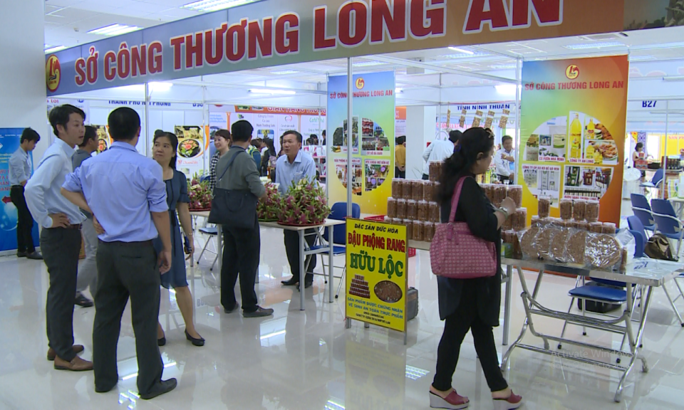 Hội nghị kết nối cung-cầu hàng hóa giữa TP.CHM và các tỉnh, thành năm 2018