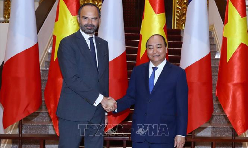 Truyền thông Pháp đưa tin đậm nét chuyến thăm Việt Nam của Thủ tướng Édouard Philippe