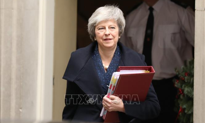 Thủ tướng Anh Theresa May giành thắng lợi ý nghĩa vào thời điểm khó khăn