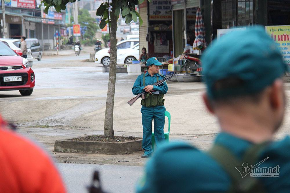 An ninh thắt chặt các lối vào nhà ga Đồng Đăng