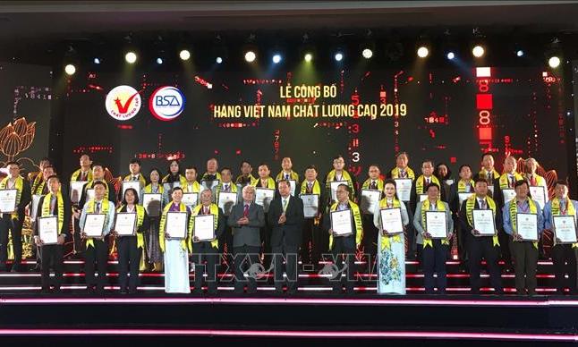 524 doanh nghiệp đạt danh hiệu Hàng Việt Nam chất lượng cao 2019