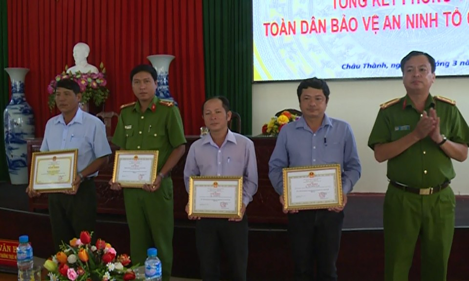 Châu Thành: Tổng kết phong trào toàn dân bảo vệ an ninh Tổ quốc năm 2018.