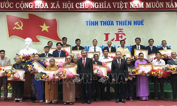 Truy tặng danh hiệu Bà mẹ Việt Nam Anh hùng cho 73 mẹ ở Thừa Thiên &#8211; Huế