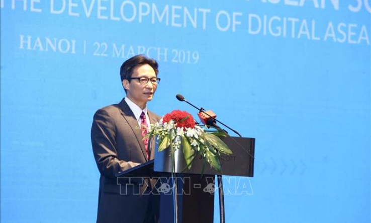 Phó Thủ tướng Vũ Đức Đam: Cần giải pháp chủ yếu cho mạng 5G ở khu vực ASEAN