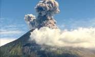 Indonesia: Núi lửa Merapi phun trào đám mây nóng cao tới 1.250m