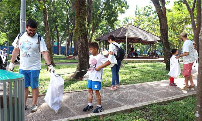 Chiến dịch &#8216;Ngày làm sạch rác thải nhựa 2019&#8217; tại TP Hồ Chí Minh