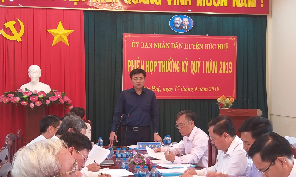 Đức Huệ: Họp phiên thường kỳ quý 1/2019