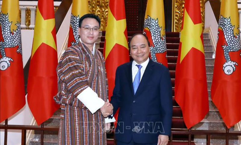 Thủ tướng Nguyễn Xuân Phúc tiếp Chủ tịch Thượng viện Bhutan