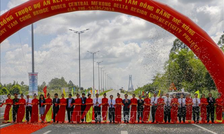 Khánh thành và thông xe cầu Vàm Cống-cầu dây văng thứ 2 vượt sông Hậu