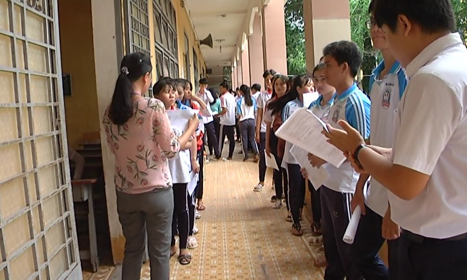 Hôm nay, các thí sinh bước vào ngày thi đầu tiên Kỳ thi tốt nghiệp THPT QG năm 2019