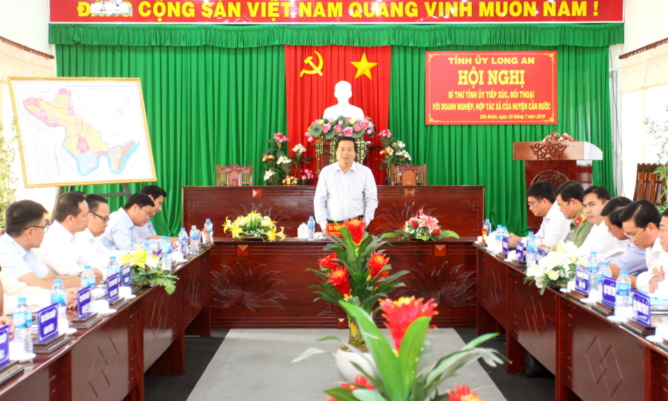 Bí thư Tỉnh ủy Long An đối thoại với DN và các HTX tại Cần Đước