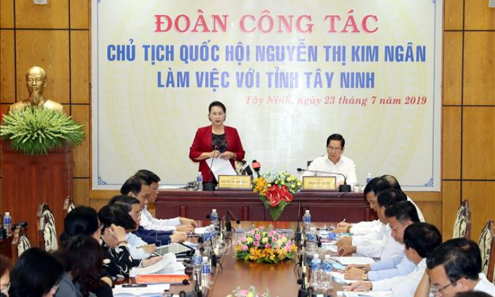 Chủ tịch Quốc hội Nguyễn Thị Kim Ngân làm việc với lãnh đạo chủ chốt tỉnh Tây Ninh