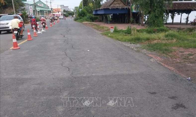 An Giang: Ban bố tình huống khẩn cấp nguy cơ sạt lở nghiêm trọng trên QL 91