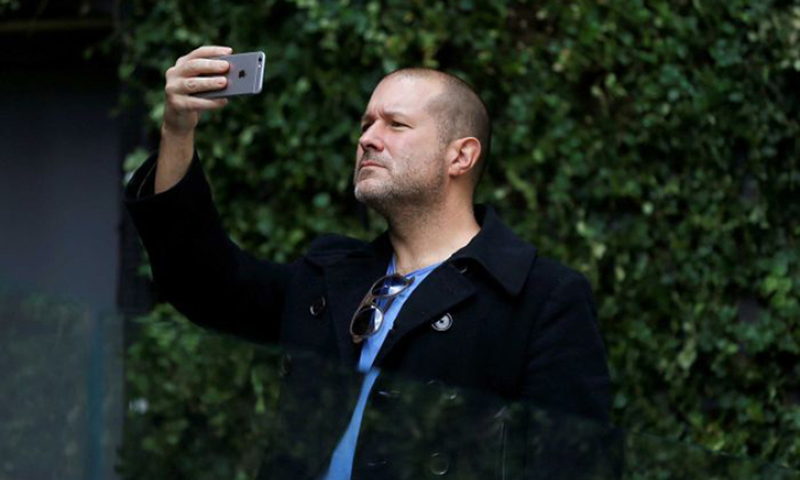 Jonathan Ive &#8211; &#8216;Bộ óc sáng tạo&#8217; của Apple