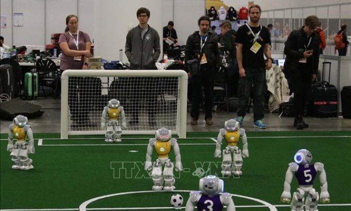 Giải đấu bóng đá người máy lớn nhất hành tinh &#8211; RoboCup 2019