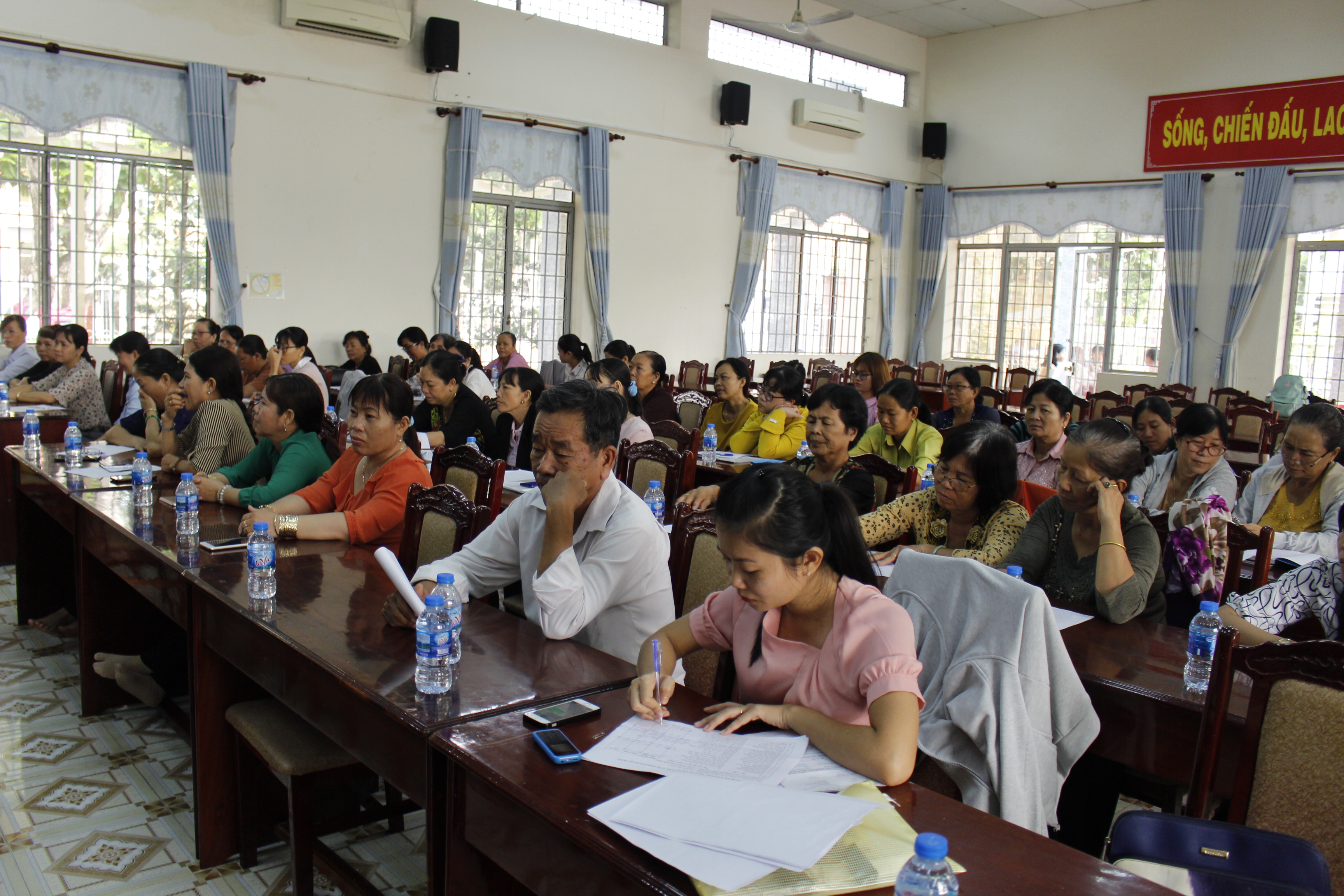 Mô hình câu lạc bộ gia đình ở Chi Lăng Gắn kết yêu thương đoàn kết cộng  đồng  Đài Phát Thanh và Truyền Hình Lạng Sơn