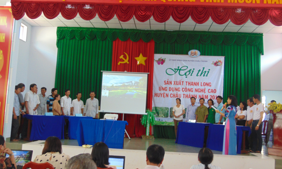 Châu Thành: Hội thi sản xuất thanh long ứng dụng công nghệ cao