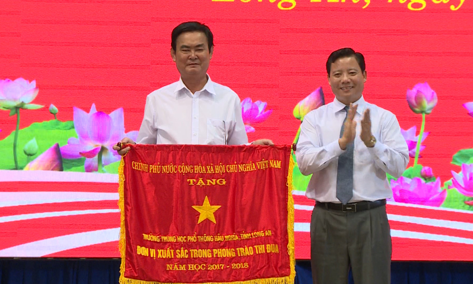Long An: Năm học 2018 – 2019 tòan tỉnh có 301 trường đạt chuẩn quốc gia