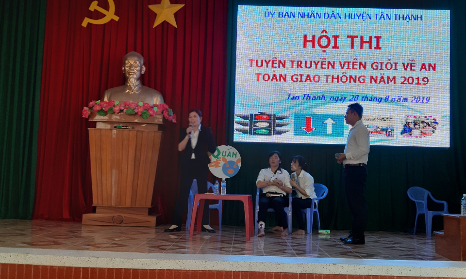 Tân Thạnh: Hội thi tuyên truyền viên giỏi về ATGT năm 2019