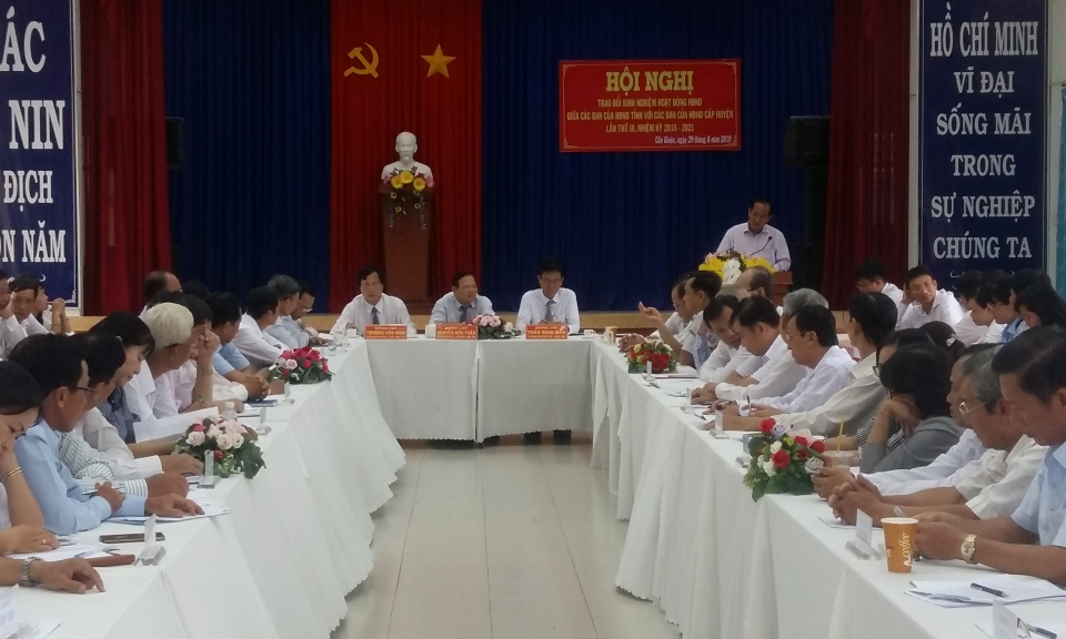 HĐND tỉnh trao đổi kinh nghiệm với các ban HĐND cấp huyện