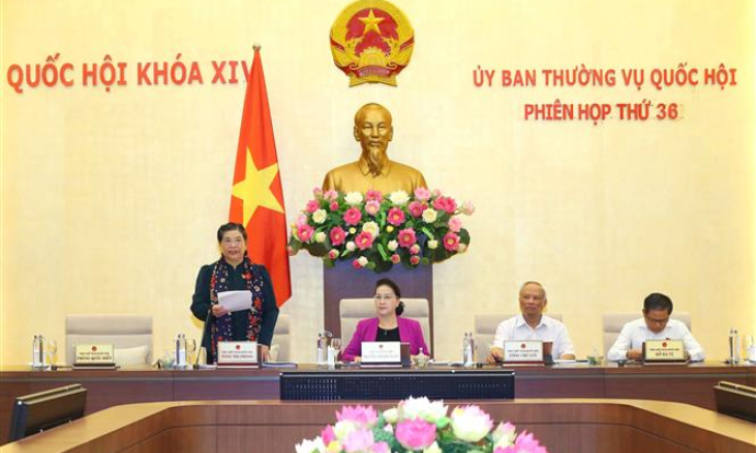 &#8216;Cứ đặt vấn đề sửa đổi Luật Lao động lại muốn tăng giờ làm là không nên&#8217;