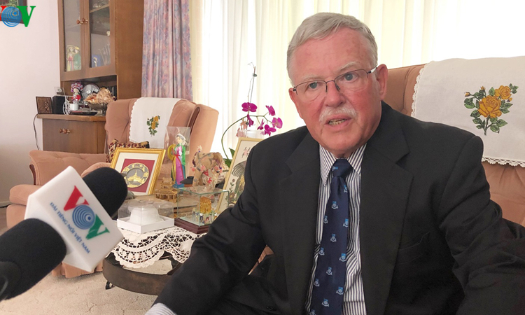 GS Carl Thayer: “Di chúc của Chủ tịch Hồ Chí Minh là một di sản“