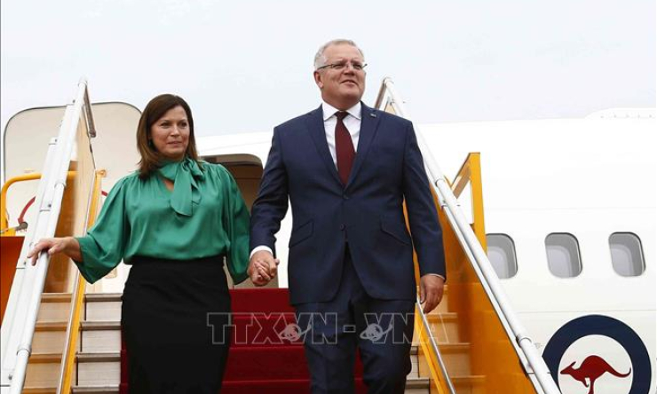 Thủ tướng Australia Scott Morrison và Phu nhân đến sân bay Nội Bài