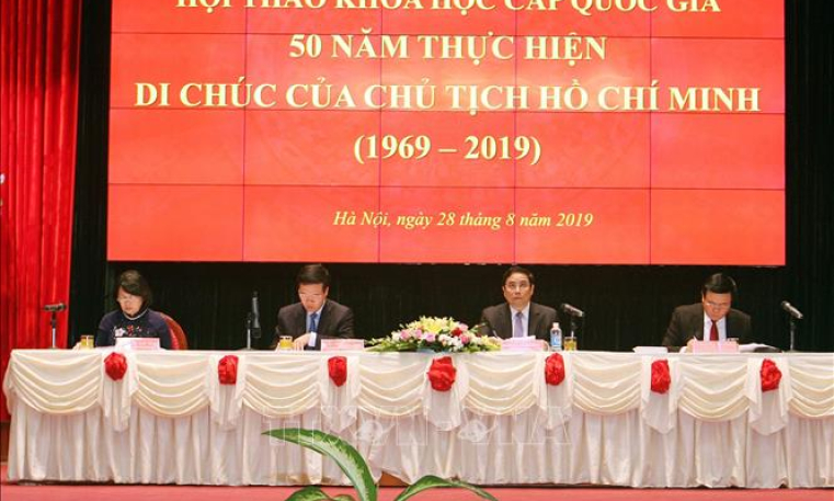 Di chúc Bác Hồ tiếp tục là cơ sở lý luận, thực tiễn và là chỉ dẫn quý báu cho Đảng ta