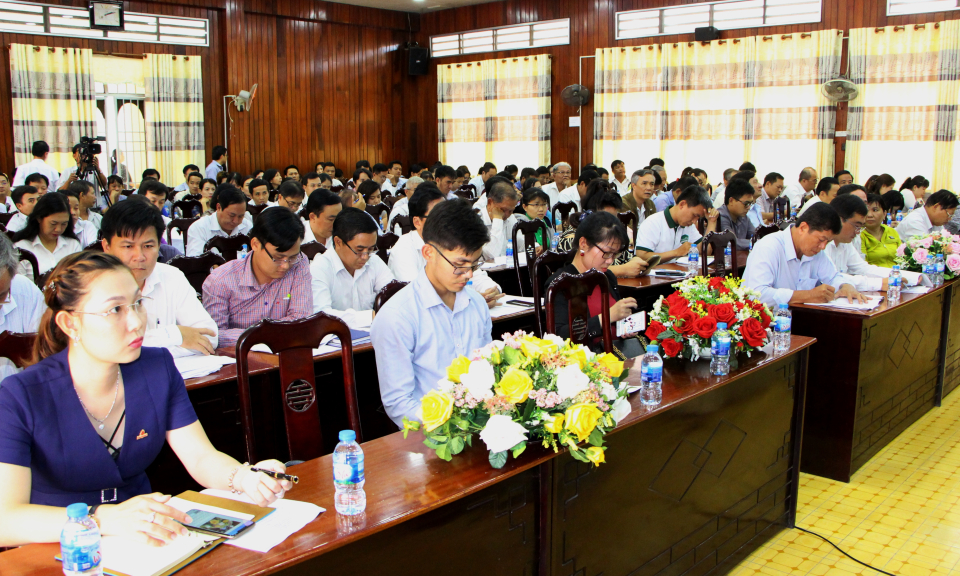 Lãnh đạo tỉnh đối thoại với doanh nghiệp trên địa bàn các huyện Bến Lức, Cần Đước, Cần Giuộc