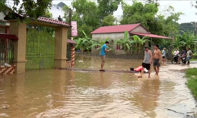 Nhiều hồ thủy điện vẫn cạn nước dù hoàn lưu bão số 3 gây lũ lụt nhiều nơi