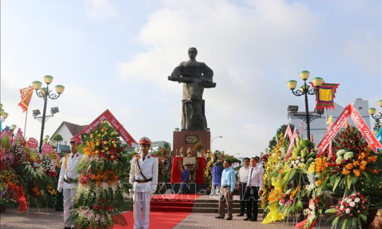 Lễ tưởng niệm 155 năm Ngày Anh hùng dân tộc Trương Định tuẫn tiết