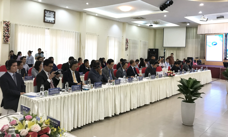 Long An trao đổi kinh nghiệm cùng chuyên gia Hàn Quốc về phát triển đô thị, công nghiệp, nông nghiệp thông minh.